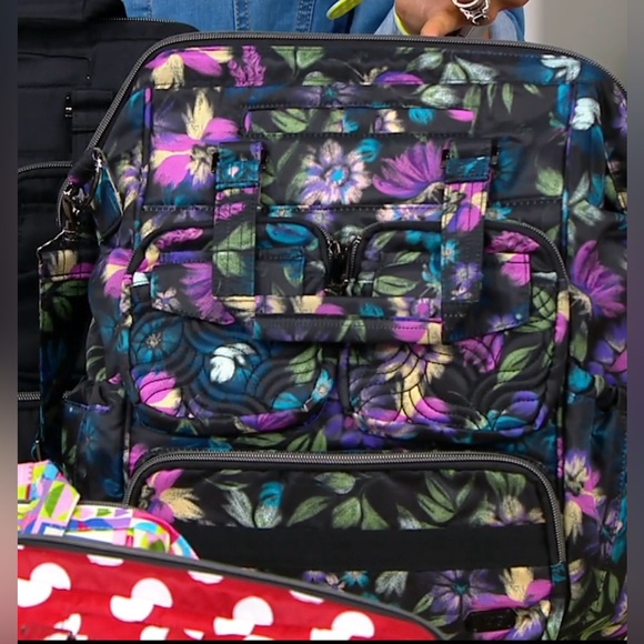 Lug Via 2 Convertible Tote. Retired collection. 
Bloom Black. NWT - Picture 2 of 11